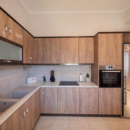 Kellys Cozy One Bedroom House Next To The Beach Ikonomianika Luaran gambar